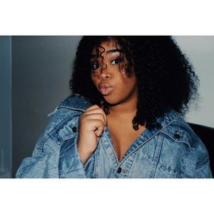 Meet your Posher, Mayah